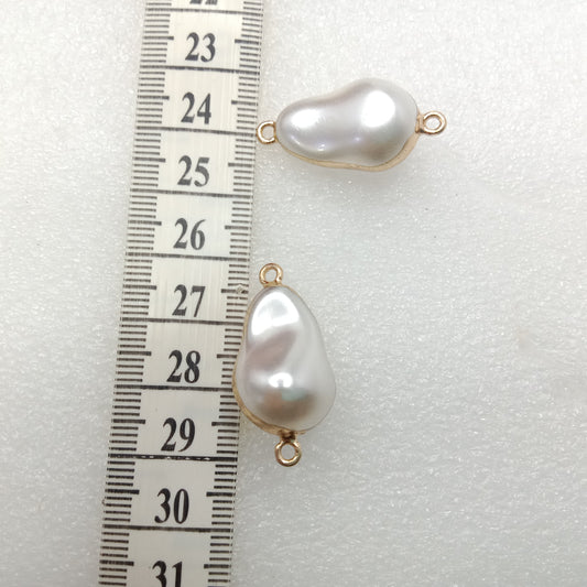White (4pcs) high quality pearl connectors 26 mm(2cm )