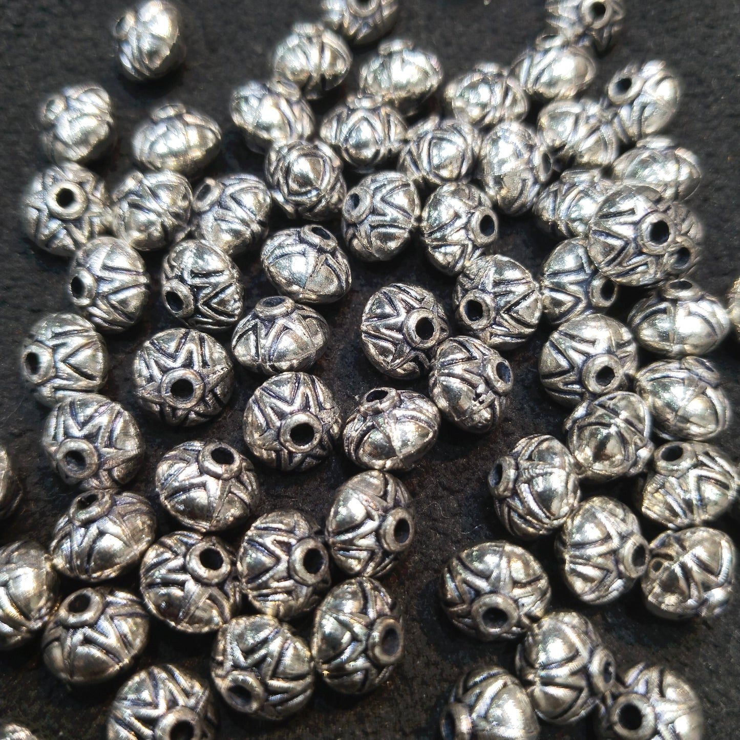 Textured spherical silver oxidized metal round shape beads 1 pkt 100 pcs