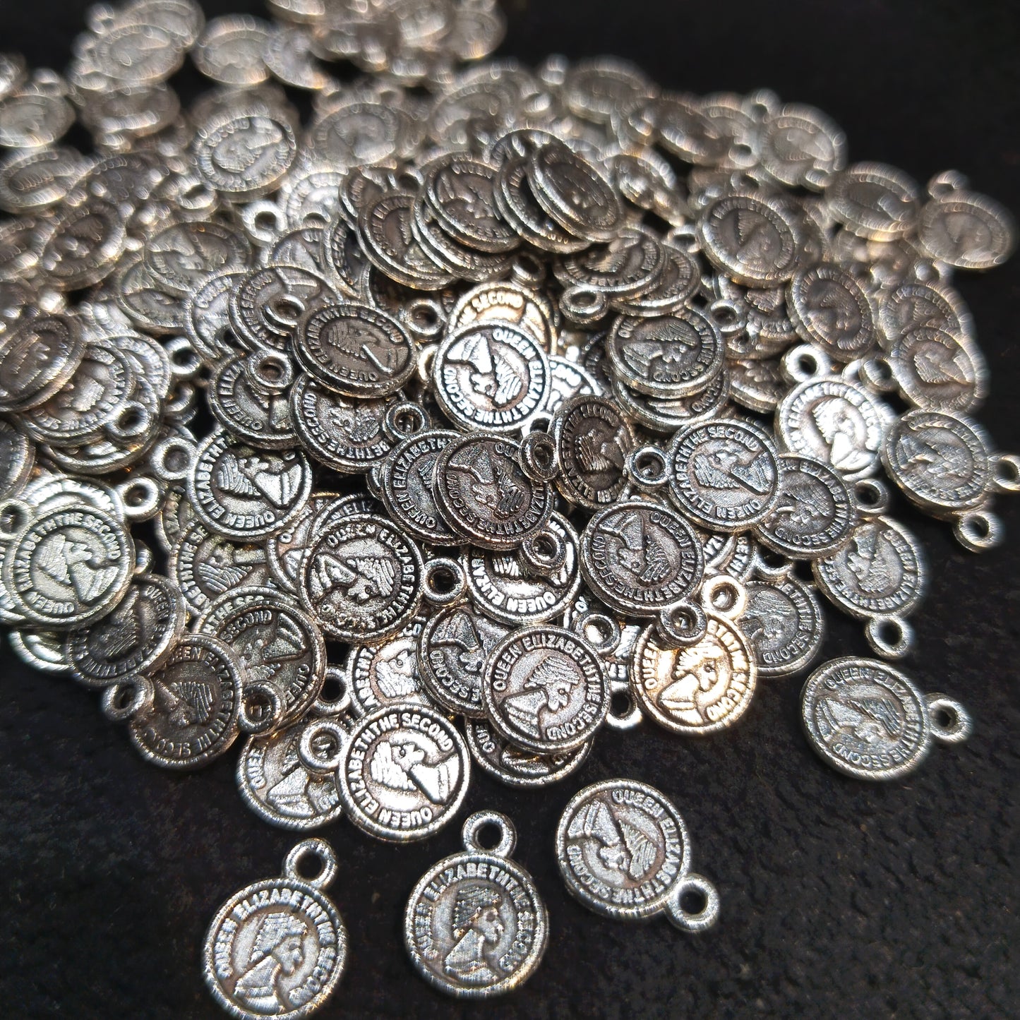 Oxidized silver round charms 10mm 1 pkt 100 pcs.