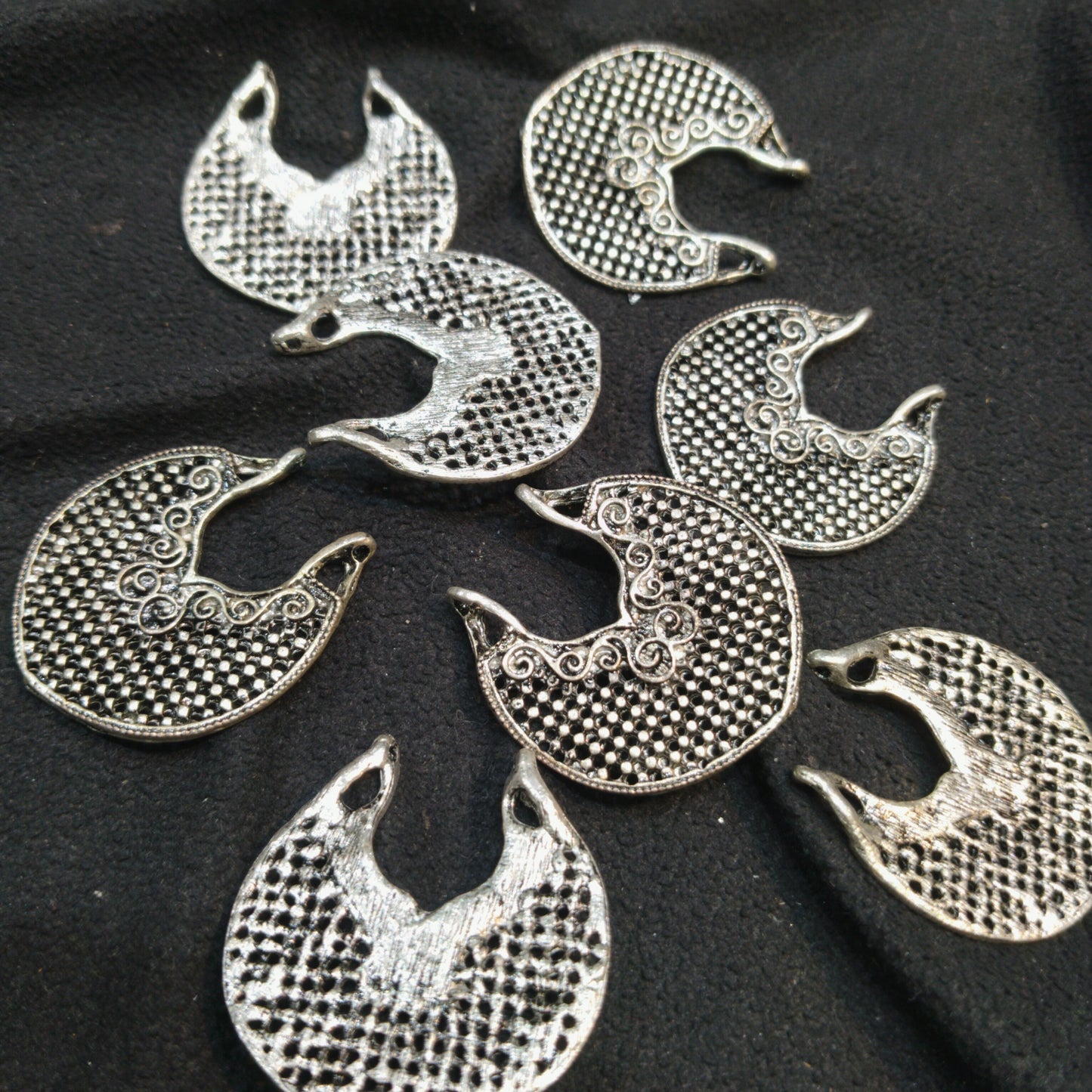 Carved honeycomb shape silver oxidized pendant 45mm 1 pkt 100 pcs.