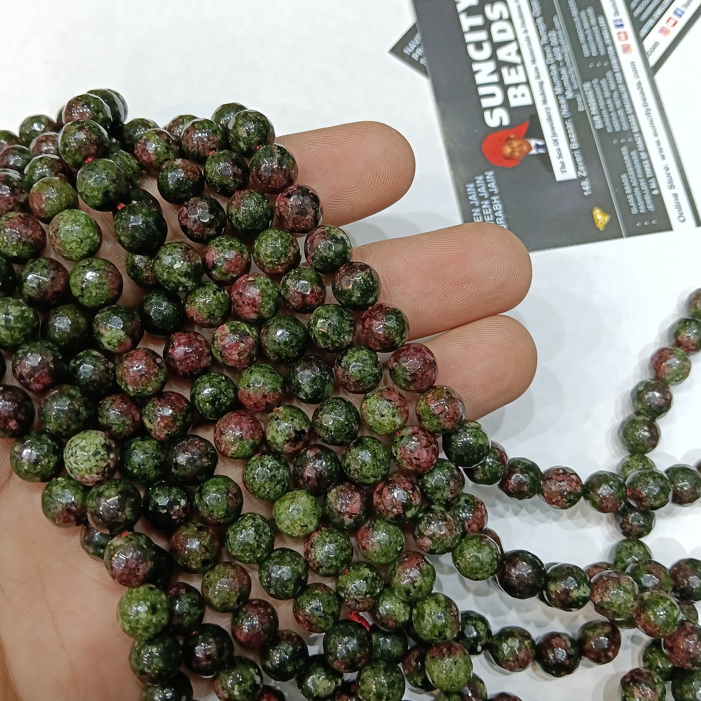 green shaded black 8mm agate beads 1string