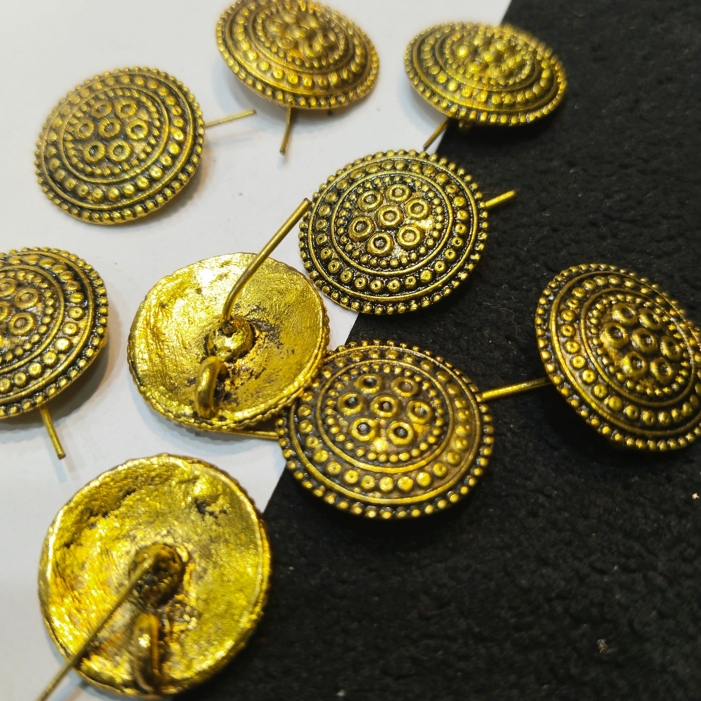 Antique gold-finish circular earring studs 15mm 10 pairs.