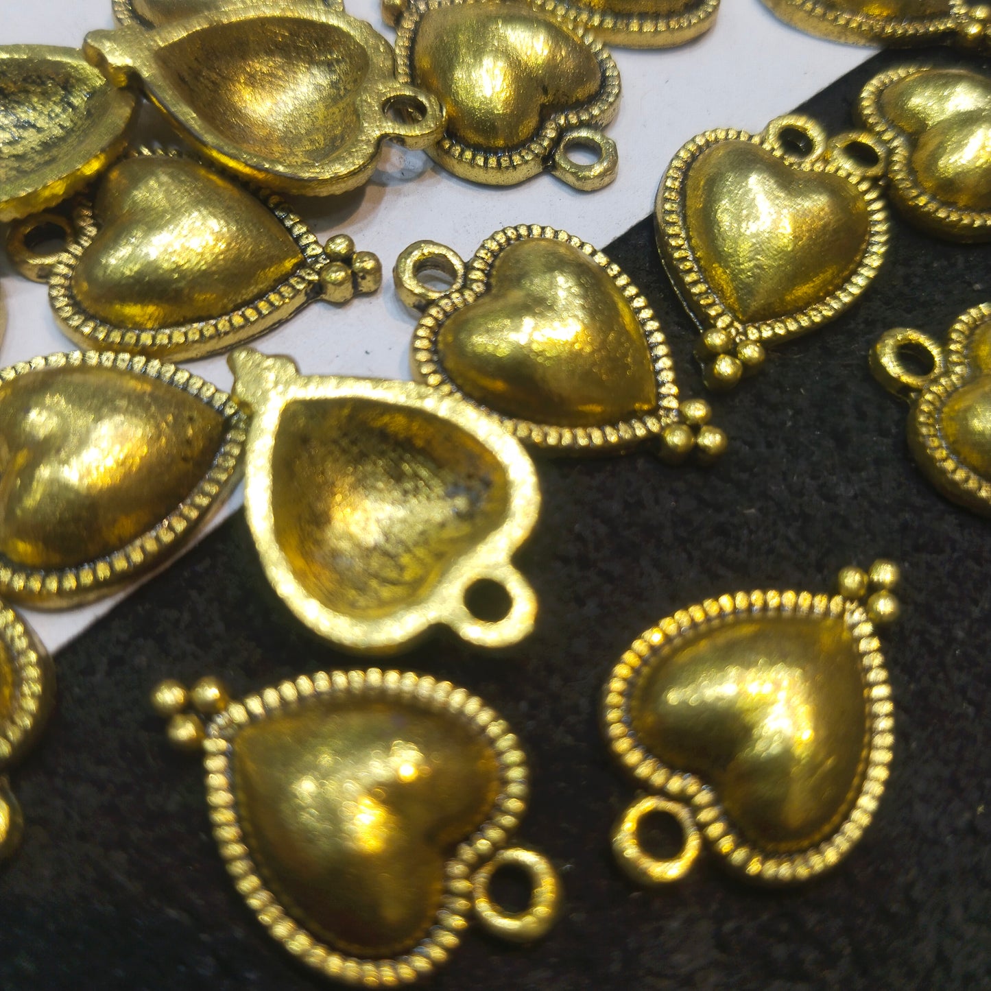 Heart charms and pendants gold-finish 15mm 1 pkt 60 pcs.