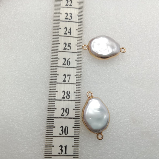 White (4pcs) high quality pearl connectors 26mm(2cm )