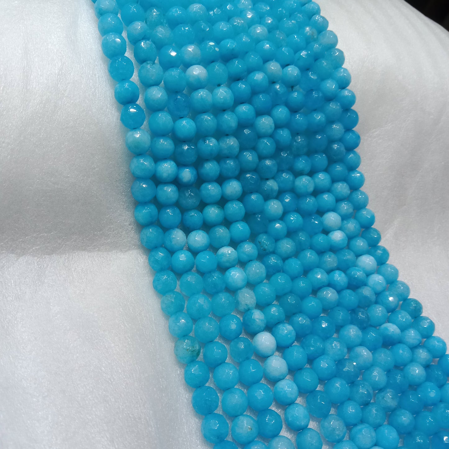 Blue texture agate beads (8mm)