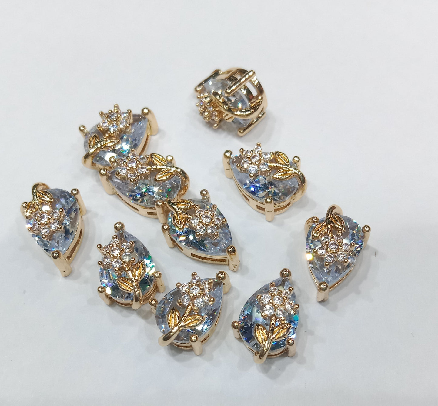 AD stones connectors for nath making 10 pieces