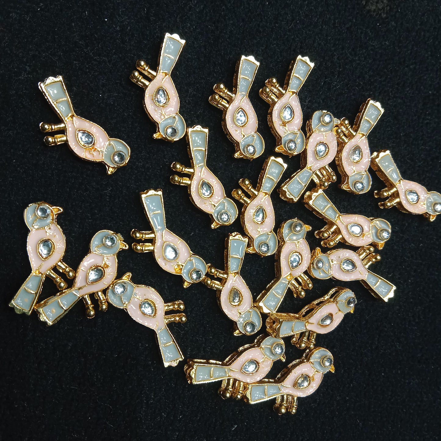 Bird Meenakarii kundan connecters