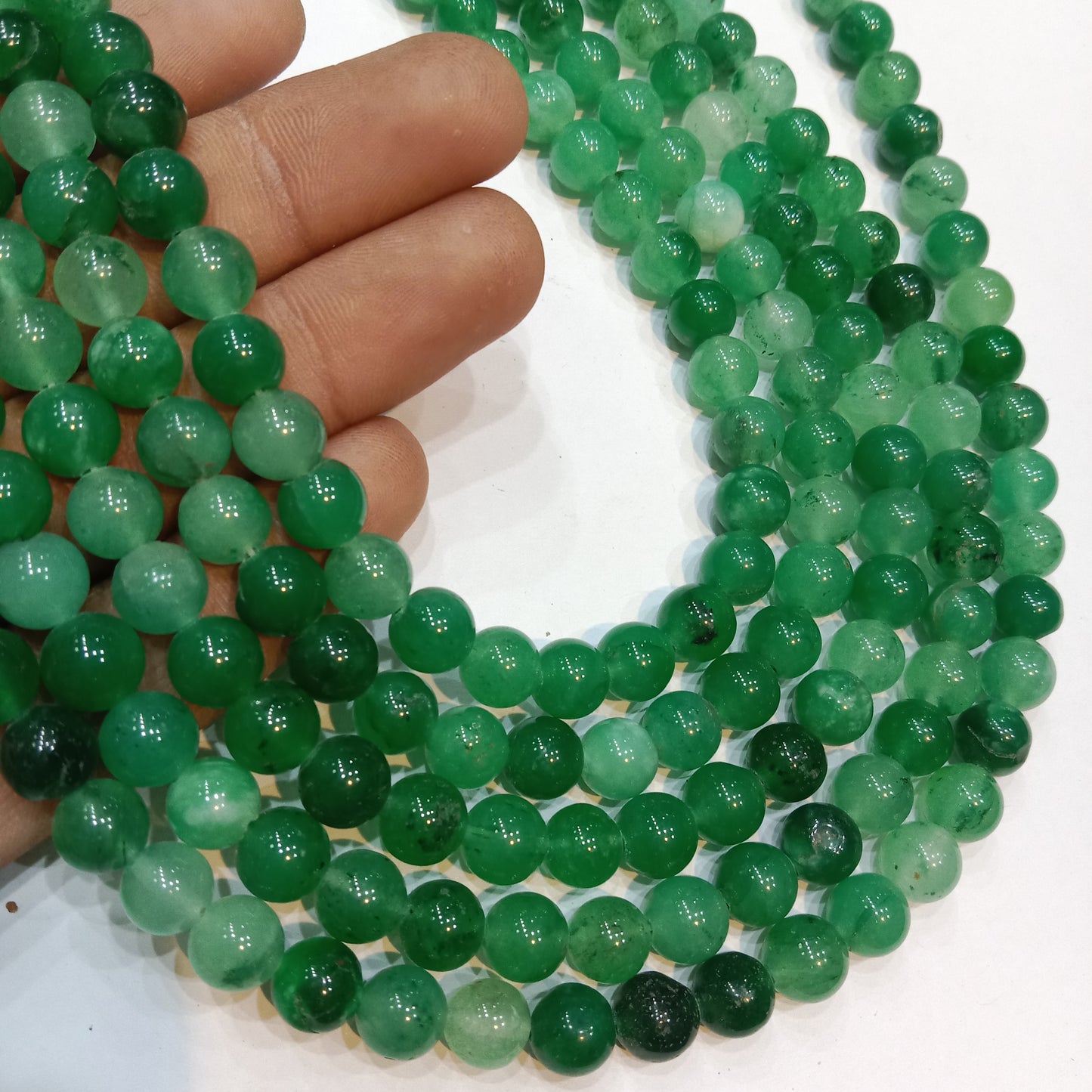 Lite green round Agate Beads (8mm) 1 string – by Suncity Beads.