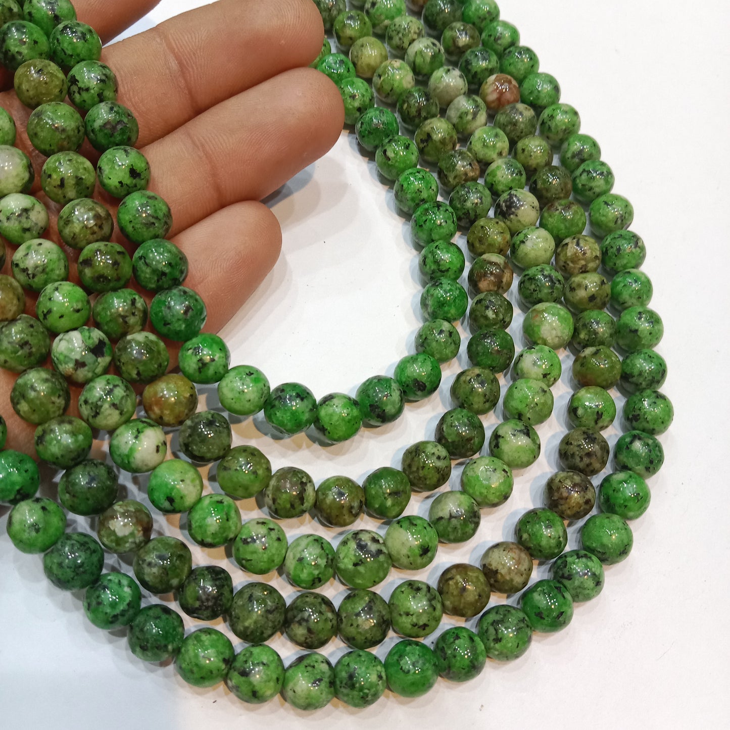 Shaded olive green colour agate Beads (8mm) 1 string – by Suncity Beads.