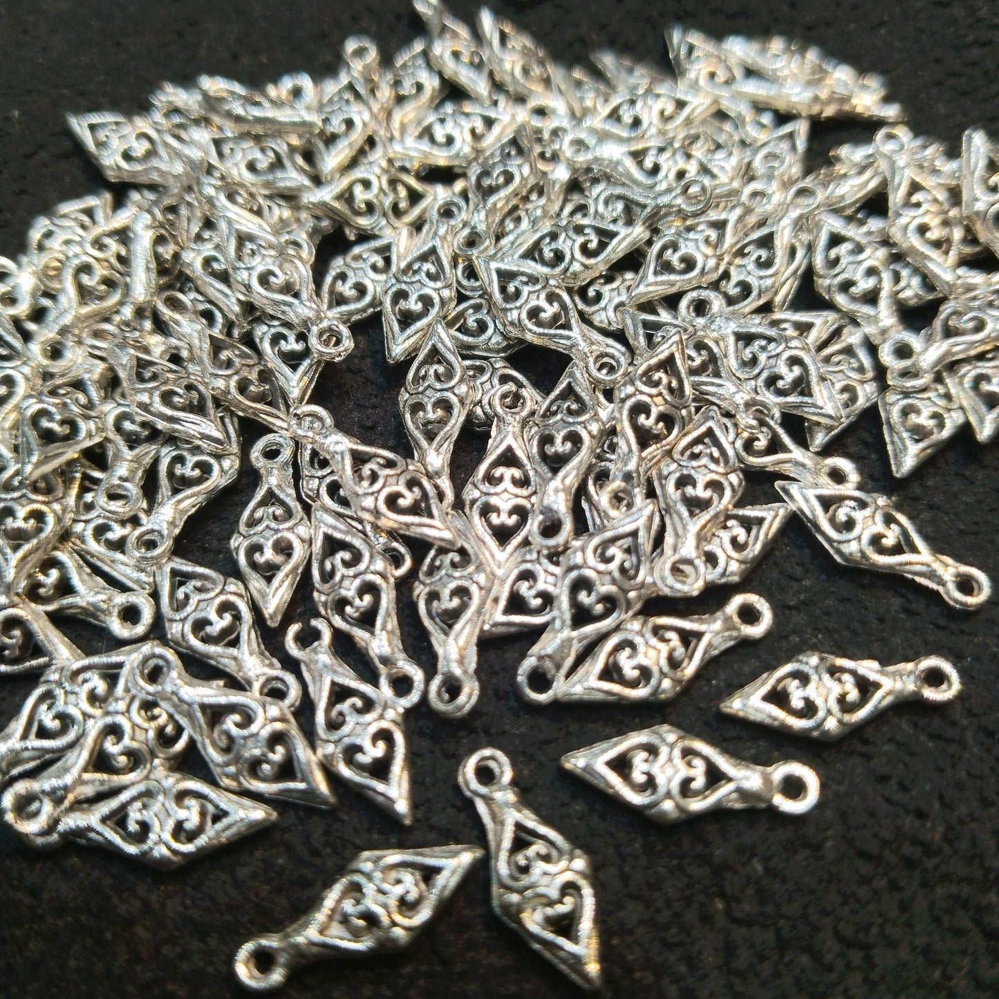 Diamond shape heart silver oxidized metal charms  1 pkt 100 pcs
