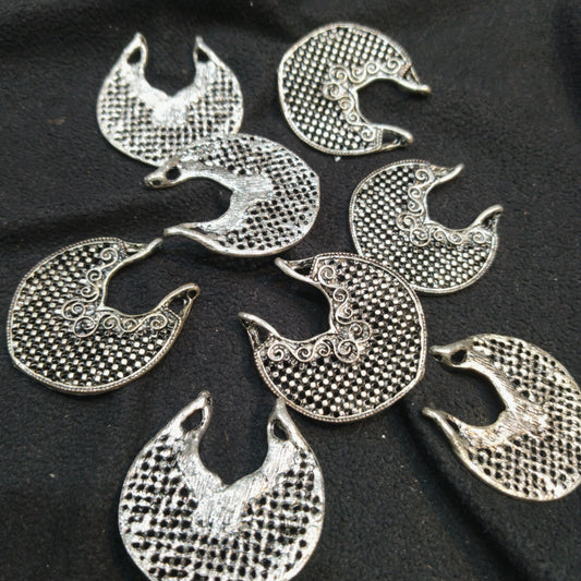 Carved honeycomb shape silver oxidized pendant 45mm 1 pkt 100 pcs.