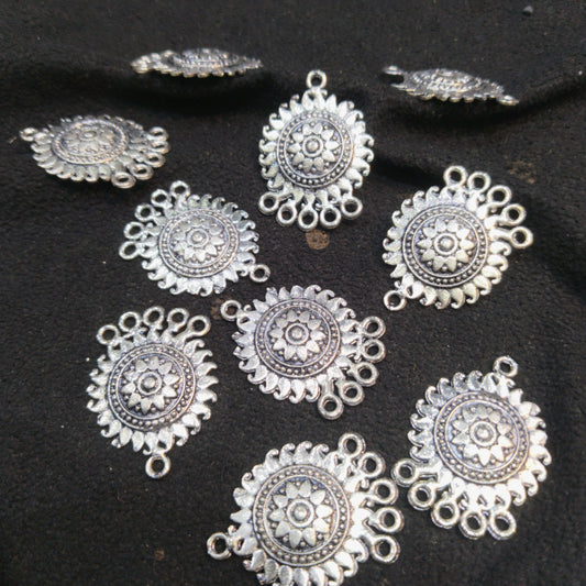 Oxidized silver central flower pendant 40mm 1 pkt 100 pcs.