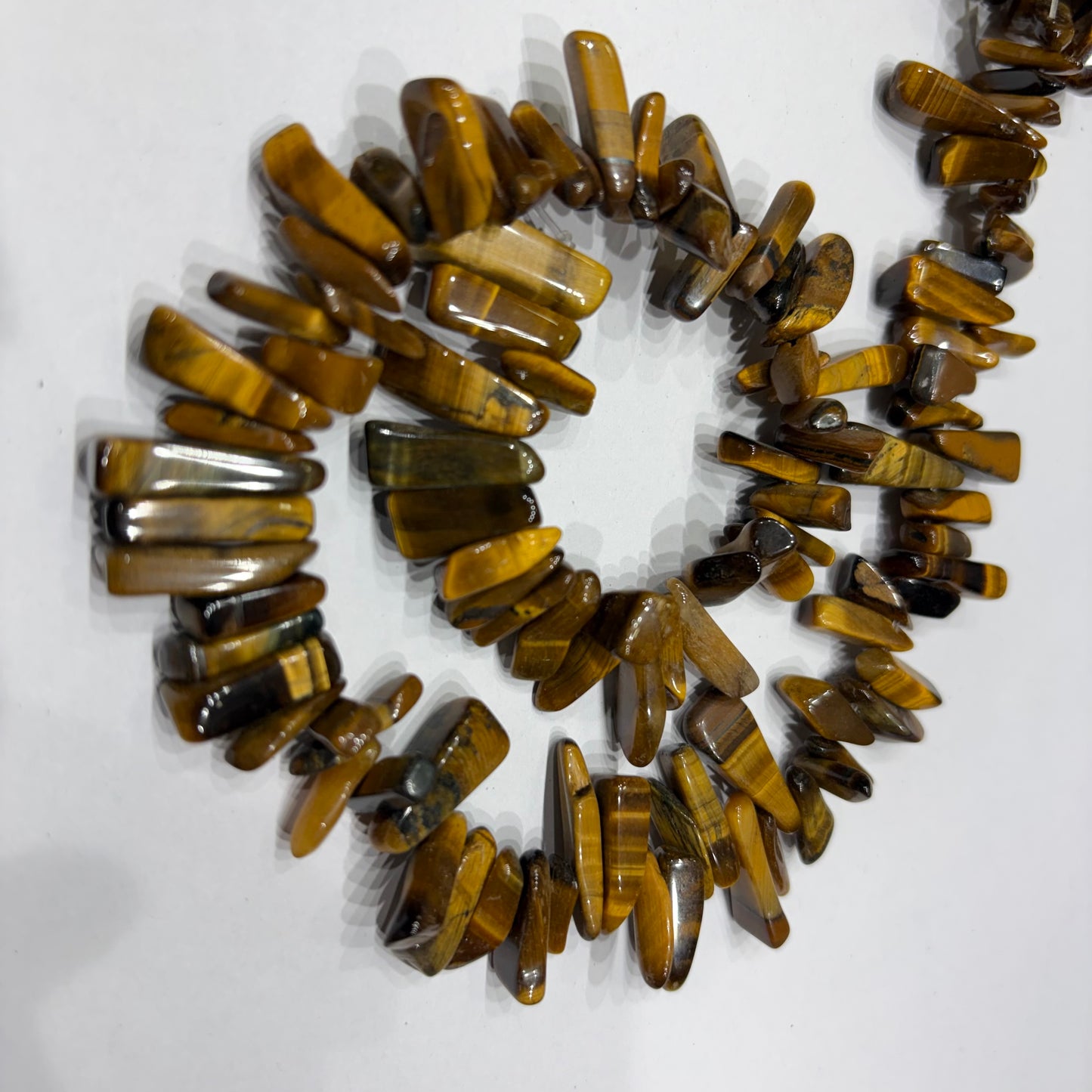 Natural tiger eye Uncut Beads 1 String