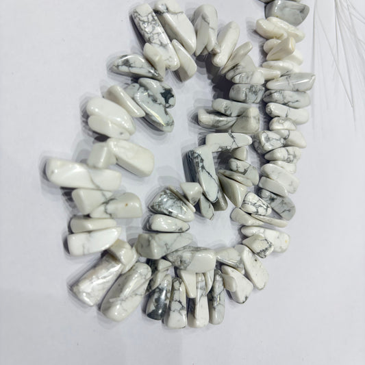 Natural howlite Uncut Beads 1 String