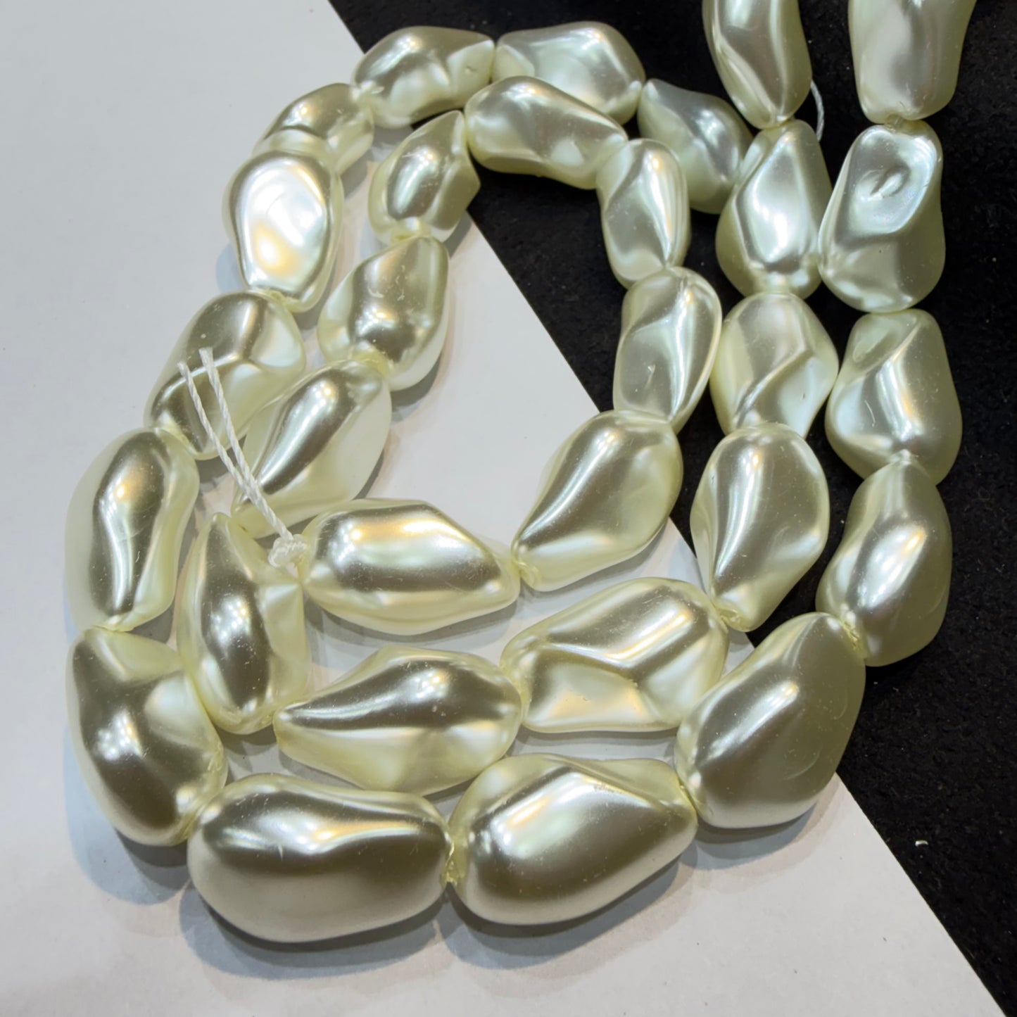 Metallic off white colour barque pearl beads 1 string