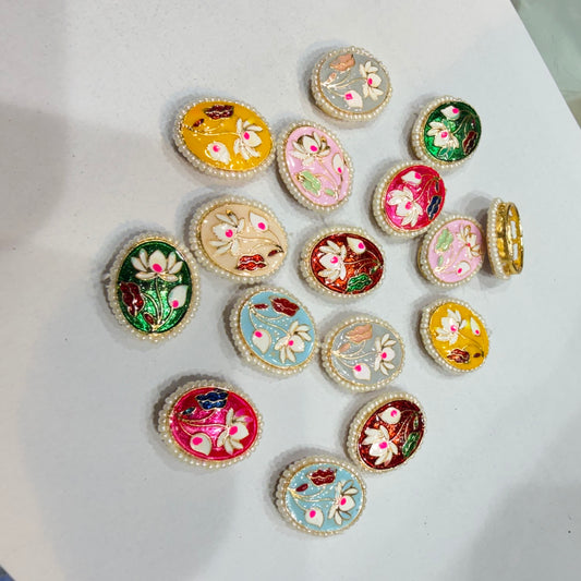 High quality meenakari Kundan 16mm 1 pkt 20 pcs.