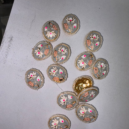 High quality meenakari Kundan 16mm 1 pkt 20 pcs.
