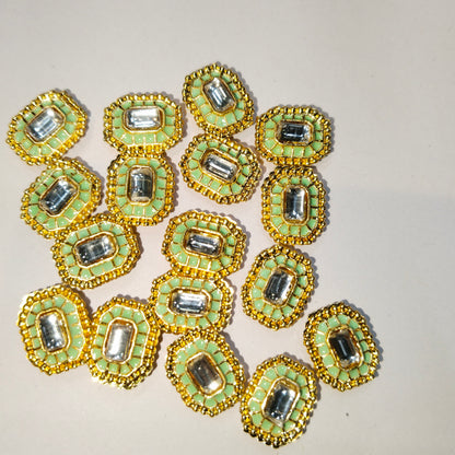 High quality Kundan pendants 12mm 1 pkt 20 pcs.