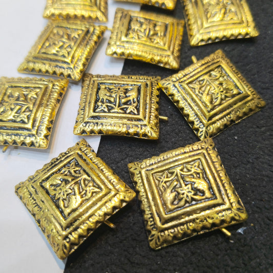 Oxidized gold plated square earrings 18mm 10 pairs.