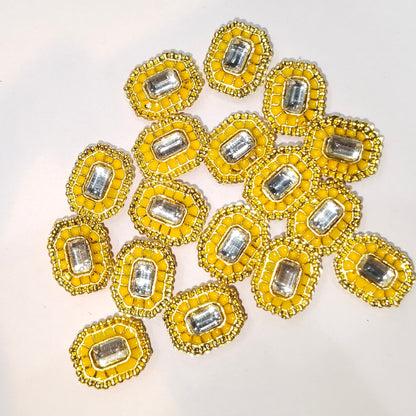 High quality Kundan pendants 12mm 1 pkt 20 pcs.